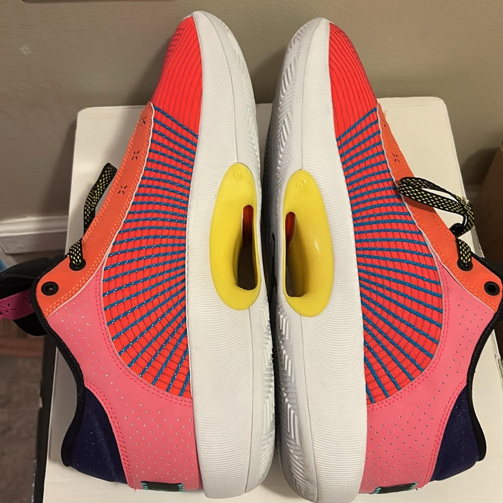 Nike Jordan 35 Low Player Edition Size 14 Green Yellow Red White Black Pink Blue - Picture 4 of 11